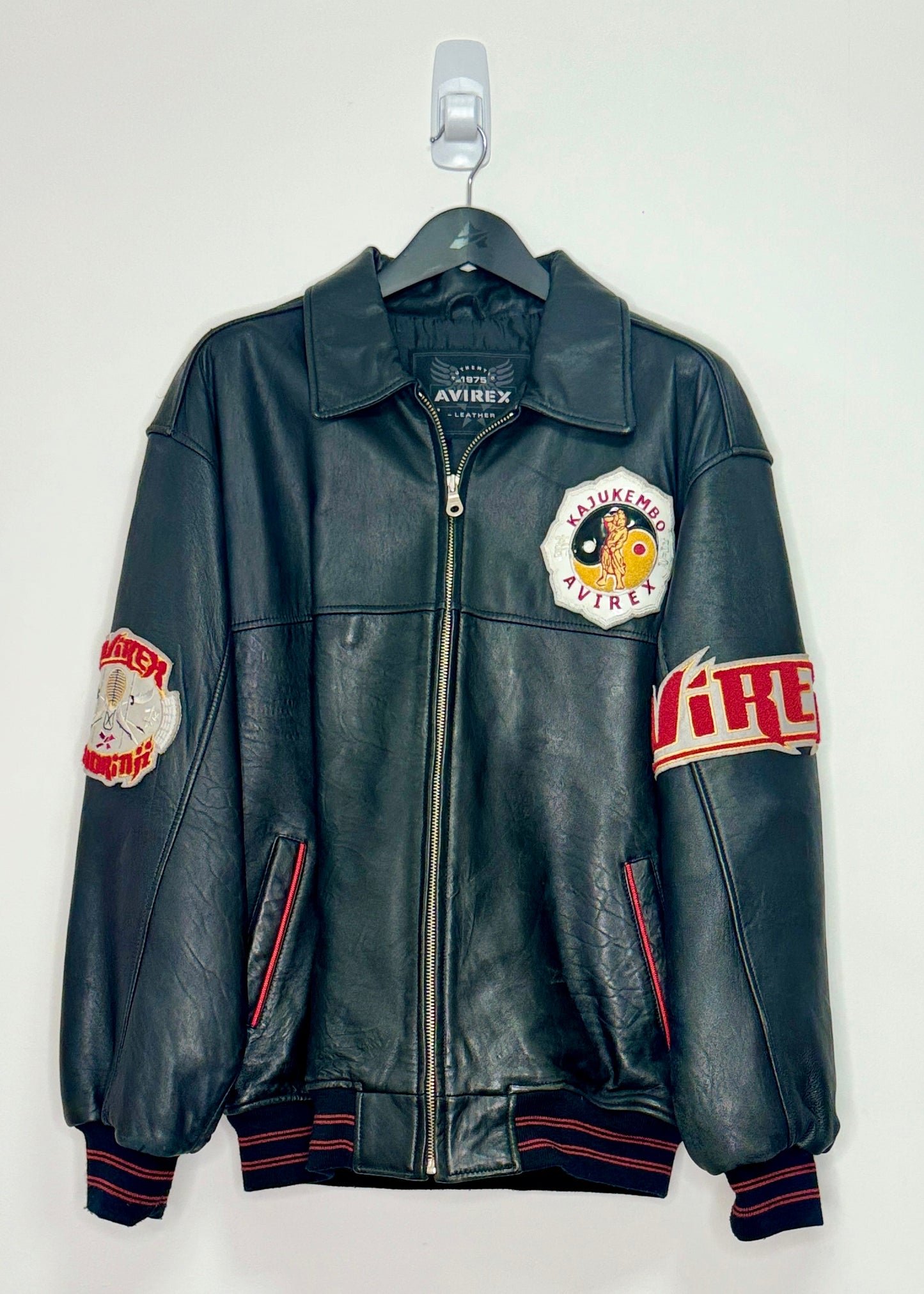 AVIREX SCORPIO LEATHER JACKET (BLACK/RED)