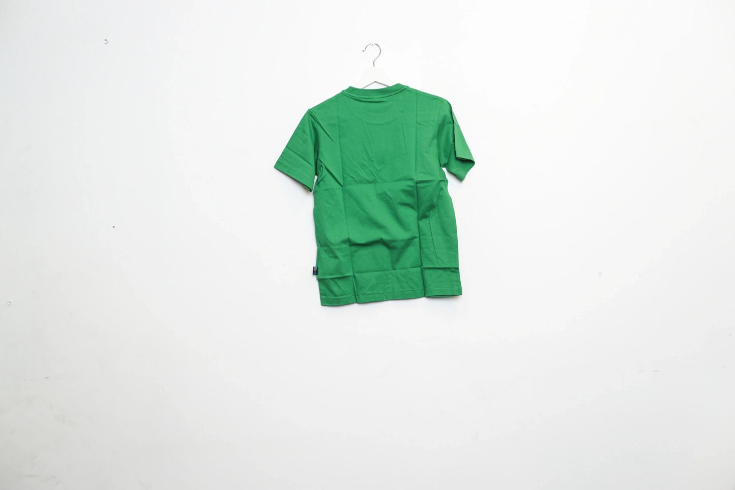 Nike Sportswear T-Shirt Green/Black Small
