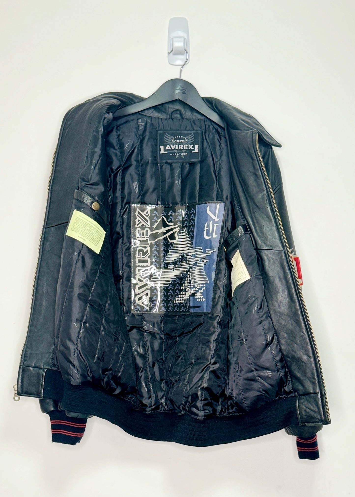 AVIREX SCORPIO LEATHER JACKET (BLACK/RED)