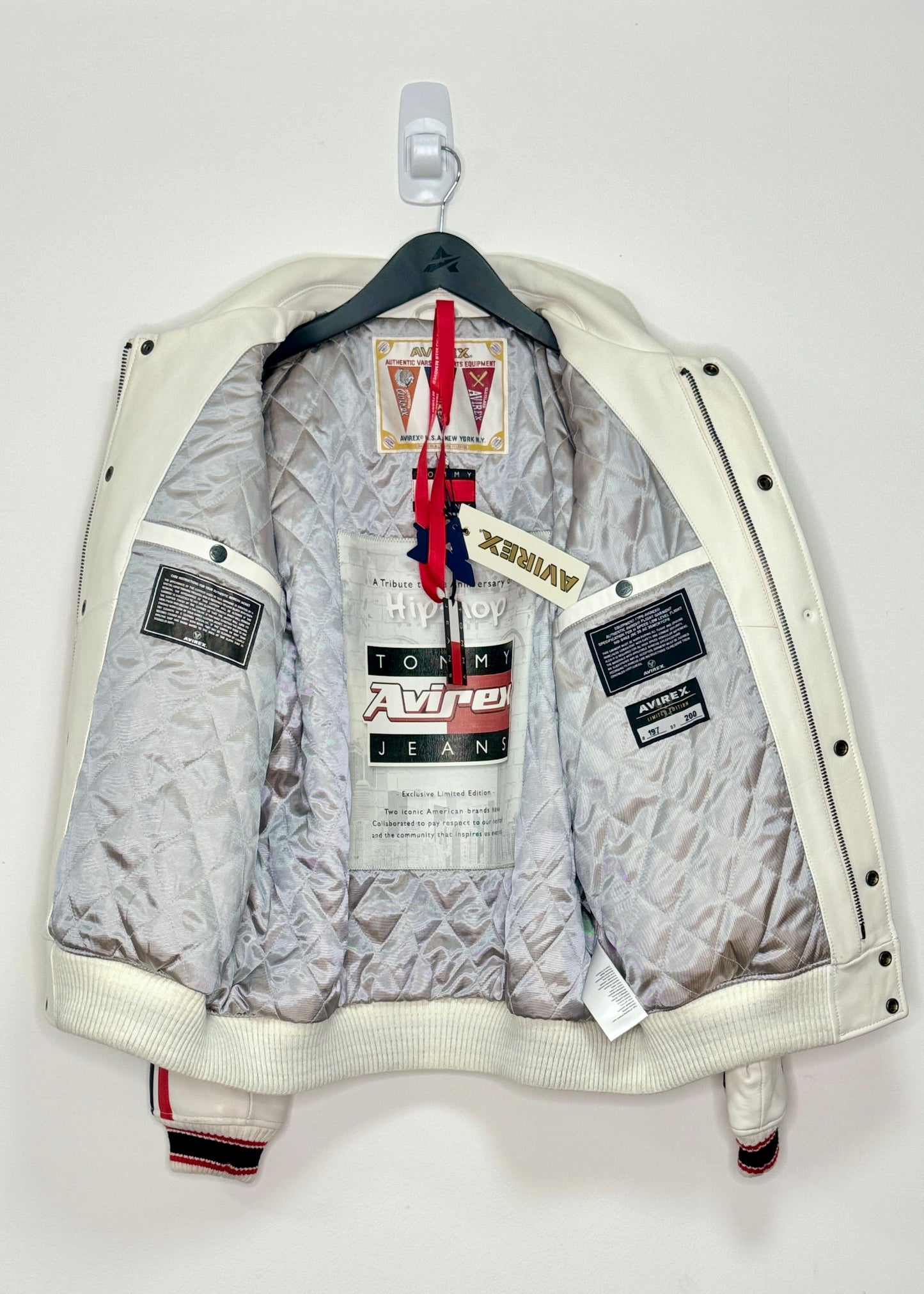 AVIREX X TOMMY JEANS ICON LEATHER JACKET (WHITE/NAVY BLUE/RED)