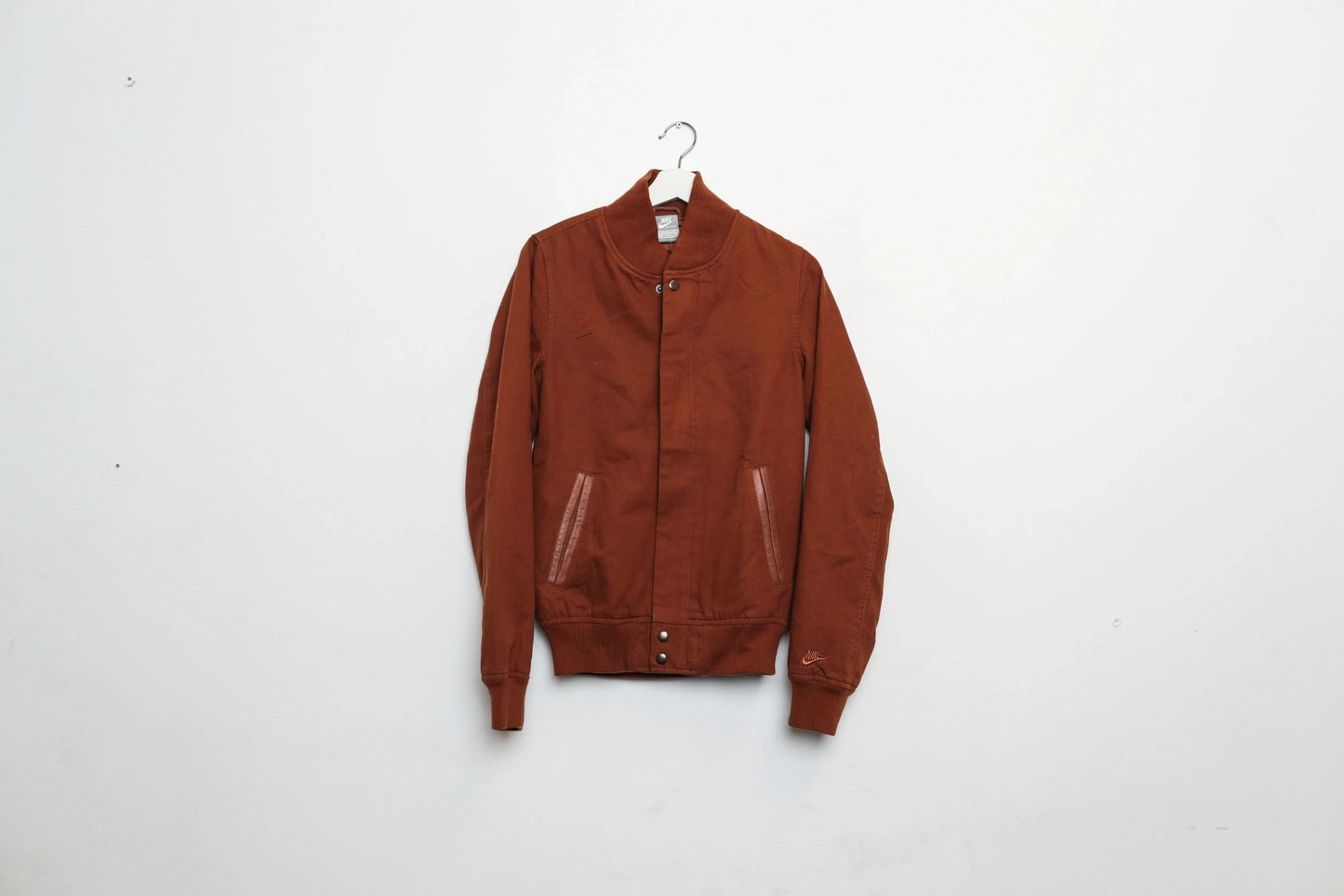 Nike Sportswear Brown Destroyer Small